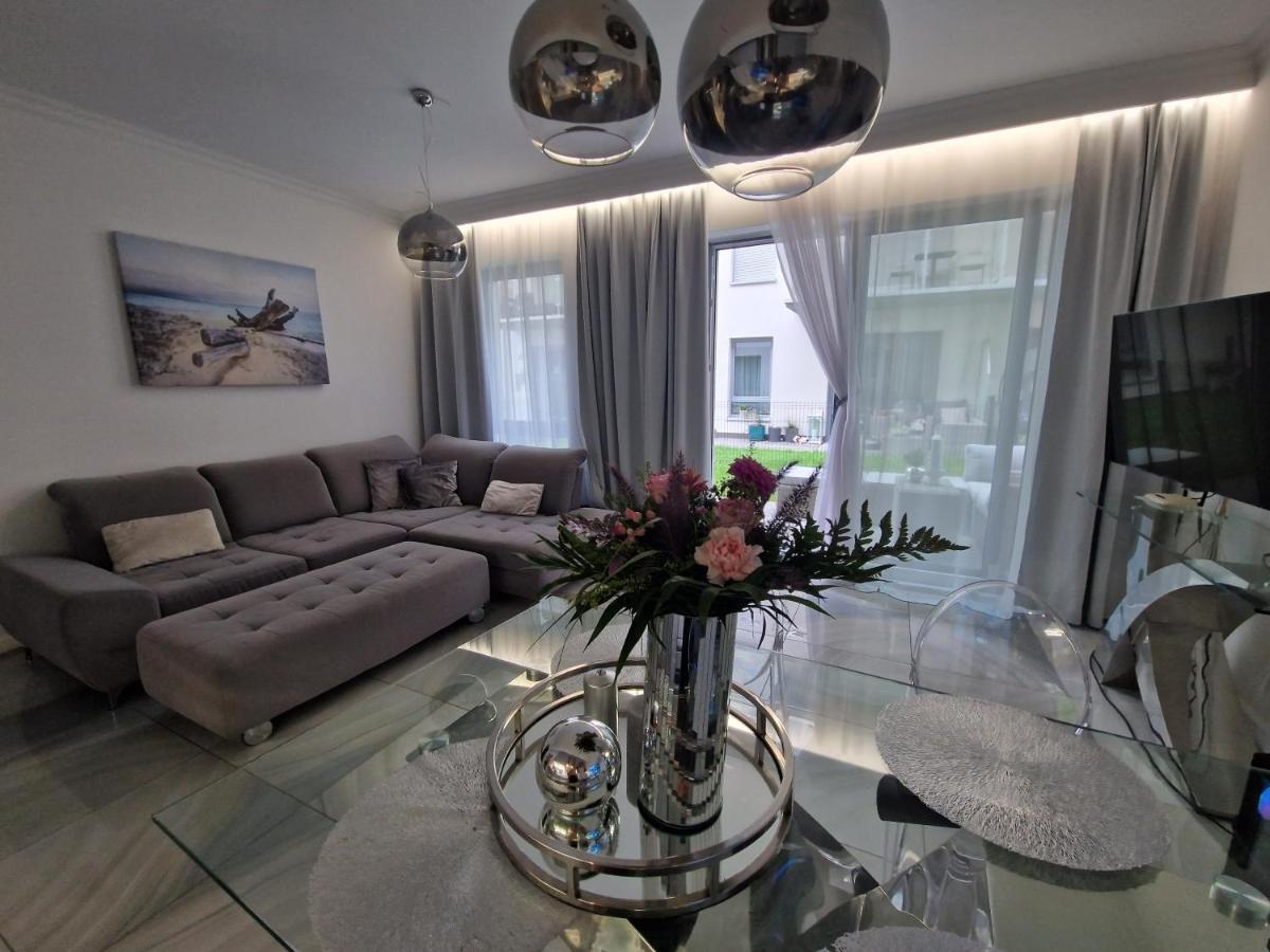 Maxim Apartment Pobierowo Luaran gambar